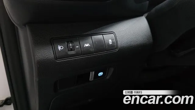 Hyundai Santa Fe 2021 thumb 9