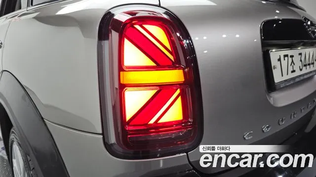 Mini Cooper Countryman 2019 thumb 3