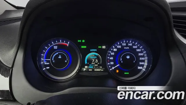 Hyundai Grandeur 2014 thumb 8