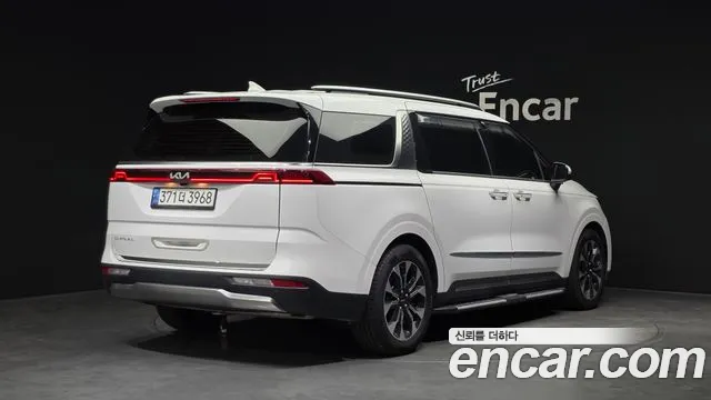 Kia Carnival 2021 thumb 11