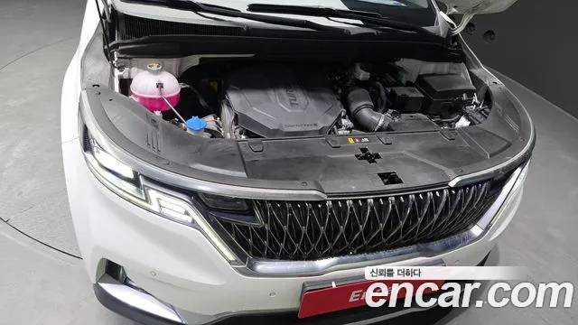 Kia Carnival 2021 thumb 10