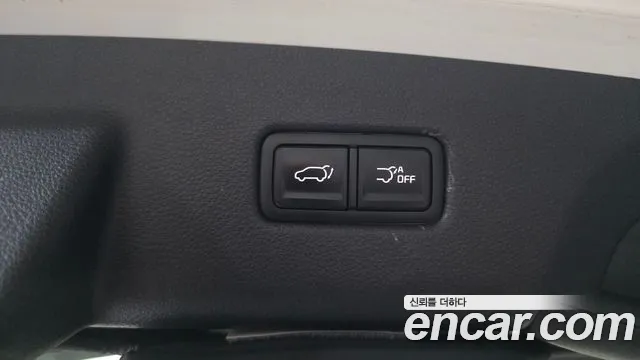 Kia Carnival 2021 thumb 6