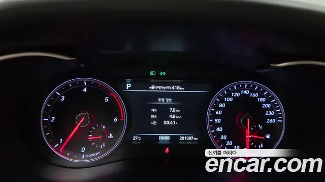 Genesis G70 2018 thumb 10