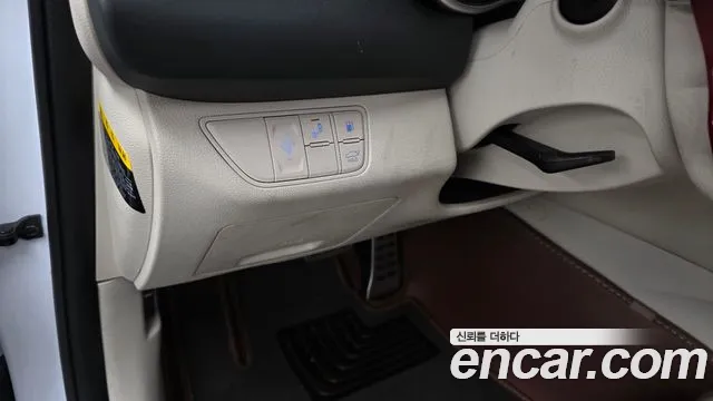 Genesis G70 2018 thumb 9