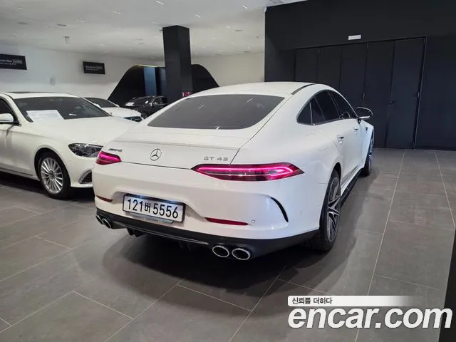 Mercedes-Benz AMG GT 2025 thumb 7