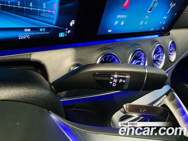 Mercedes-Benz AMG GT 2025 thumb 11