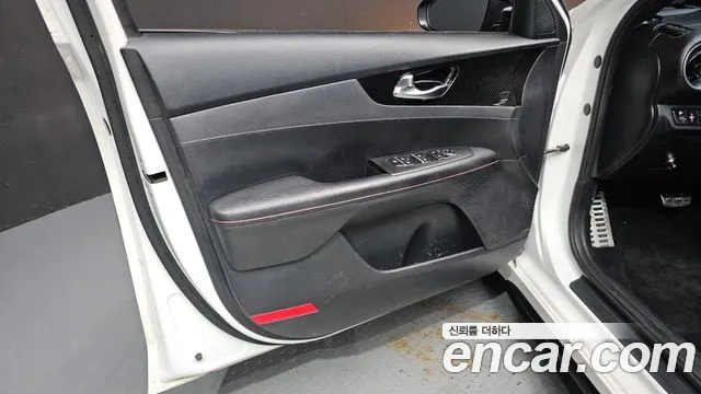 Kia K3 2022 thumb 5