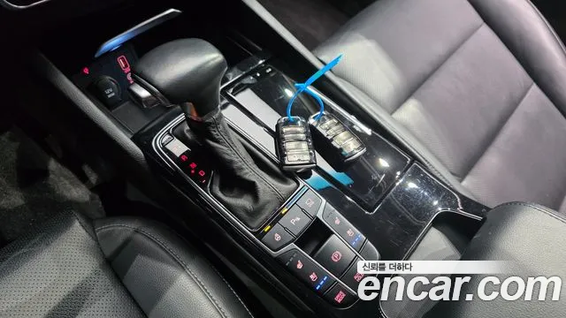 Kia K7 2019 thumb 12