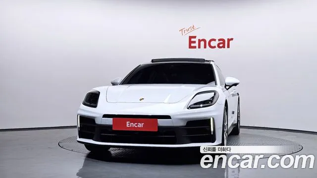 Porsche Panamera 2024 thumb 8