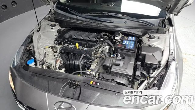 Hyundai Elantra 2021 thumb 12