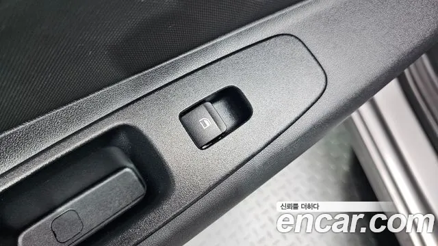 Hyundai Elantra 2021 thumb 4