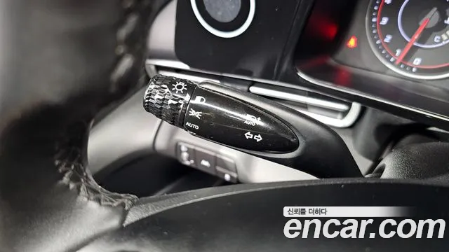Hyundai Elantra 2021 thumb 8