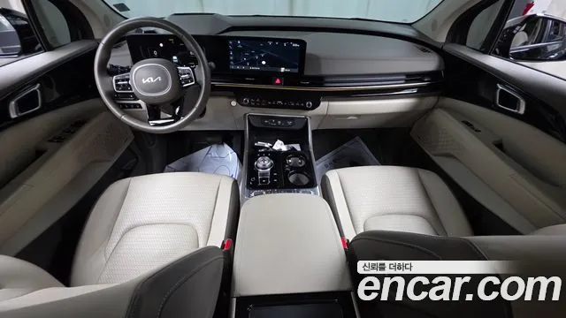 Kia Carnival 2024 thumb 9