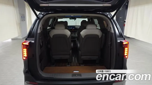 Kia Carnival 2024 thumb 7