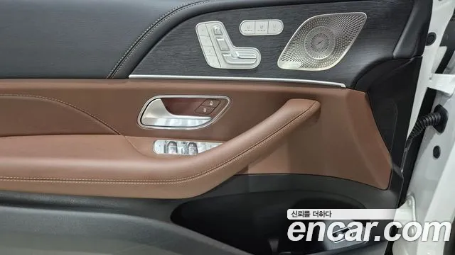 Mercedes-Benz E-Класс 2025 thumb 5