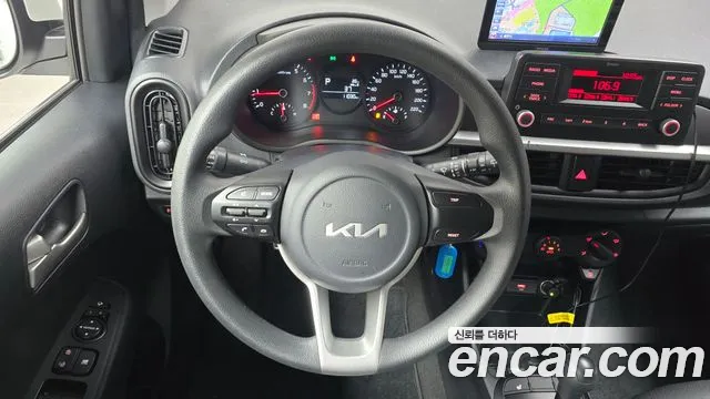 Kia morning 2022 thumb 10