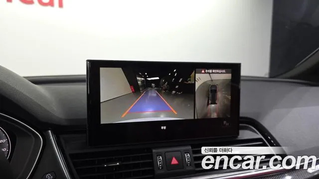 Audi SQ5 2022 thumb 10
