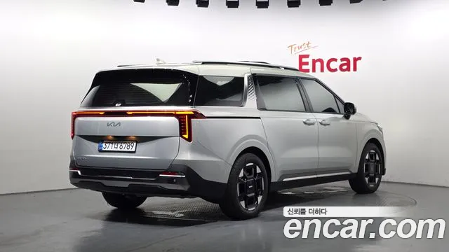 Kia Carnival 2025 thumb 6