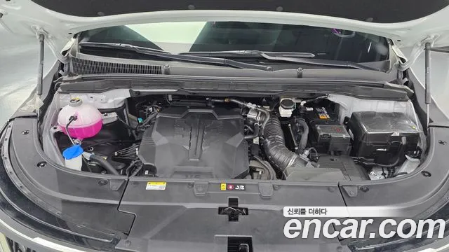 Kia Carnival 2025 thumb 4