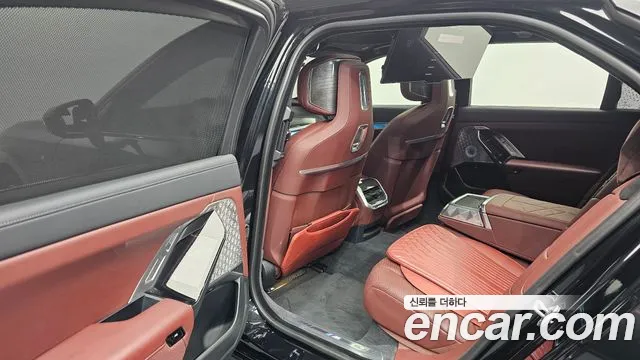 BMW 7 серии 2025 thumb 3