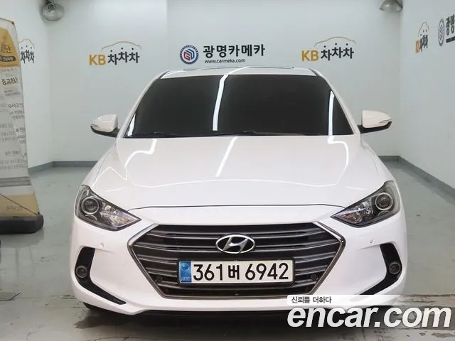 Hyundai Avante 2017 thumb 12