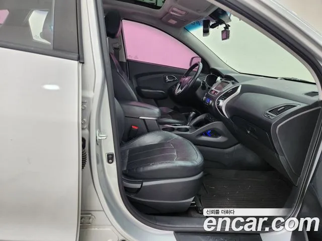 Hyundai Tucson 2011 thumb 10