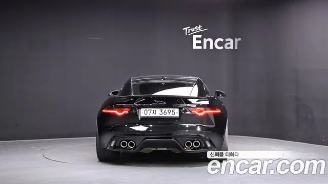 Jaguar F-Type 2019 thumb 4