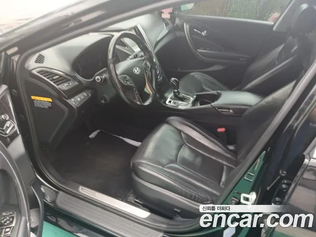 Hyundai Grandeur 2013 thumb 6