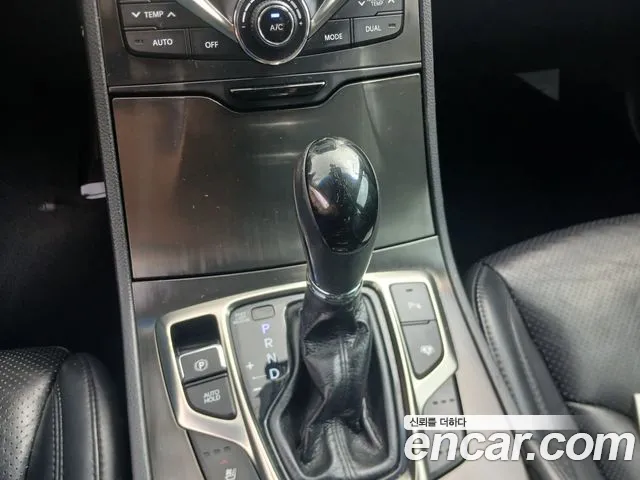 Hyundai Grandeur 2013 thumb 5