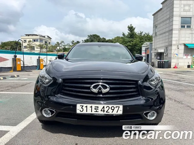 Infiniti QX70 2014 thumb 5