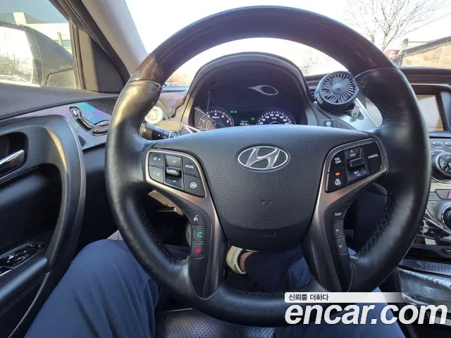 Hyundai Grandeur 2012 thumb 5