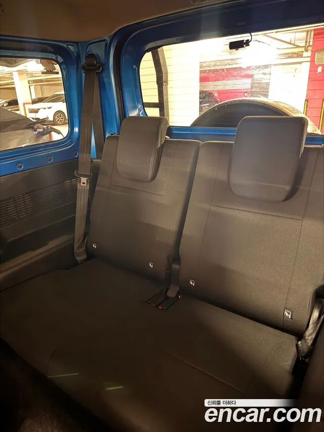 Suzuki Jimny 2019 thumb 11