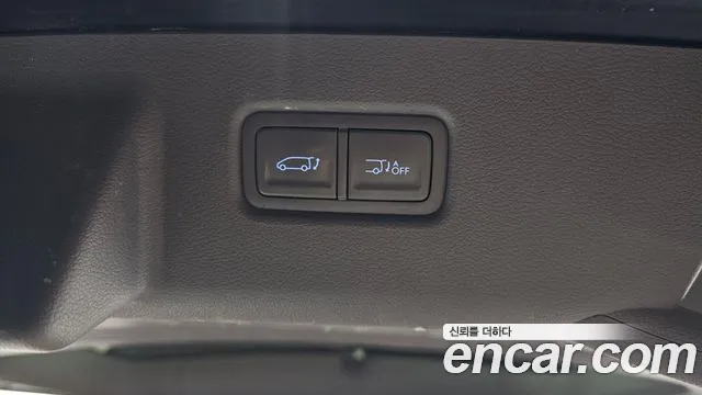 Hyundai Staria 2021 thumb 8