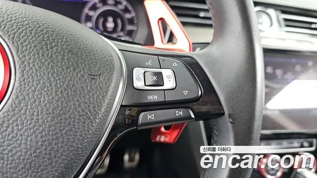 Volkswagen Arteon 2019 thumb 3