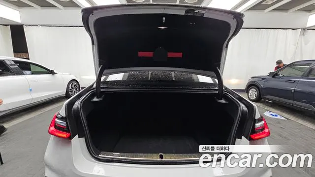 BMW 7 серии 2019 thumb 4