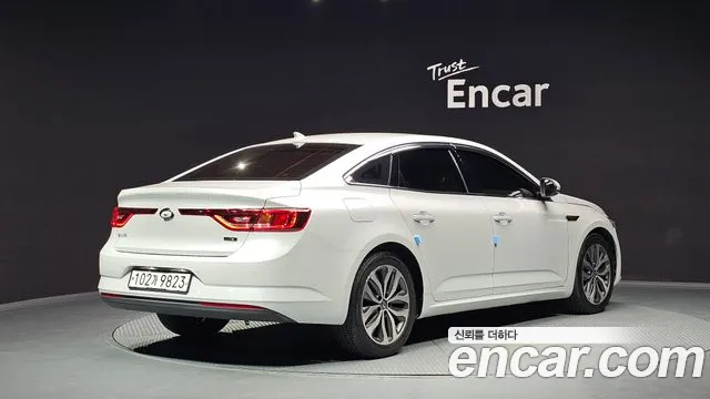 Renault SM6 2017 thumb 5