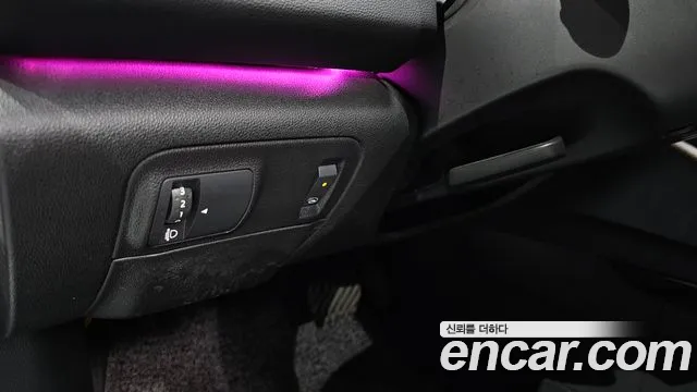 Renault SM6 2017 thumb 3