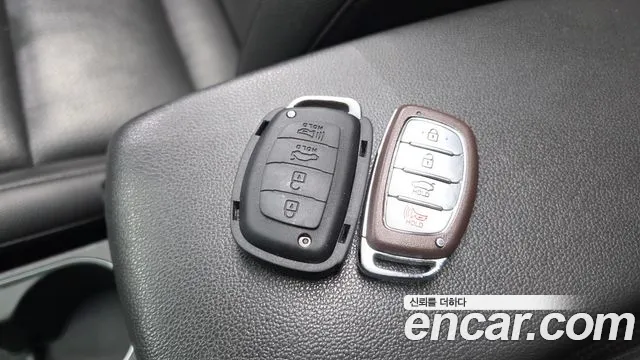 Hyundai Avante 2017 thumb 10