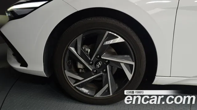 Hyundai Avante 2023 thumb 10