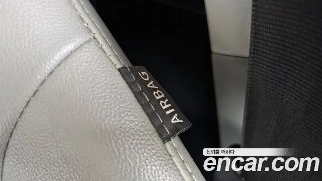 Hyundai Staria 2015 thumb 7