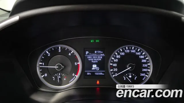 Hyundai Santa Fe 2018 thumb 4