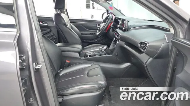 Hyundai Santa Fe 2018 thumb 12