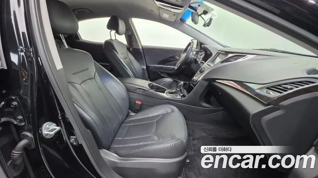 Hyundai Grandeur 2011 thumb 6