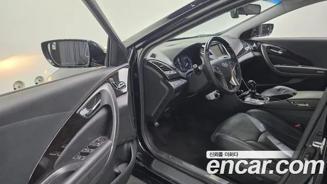 Hyundai Grandeur 2011 thumb 5