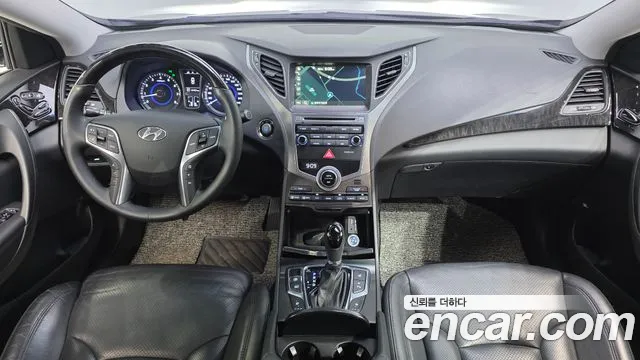 Hyundai Grandeur 2015 thumb 2