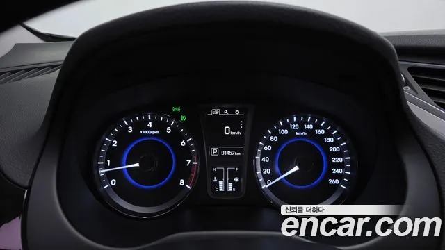 Hyundai Grandeur 2015 thumb 3
