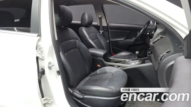 Kia Sportage 2013 thumb 9