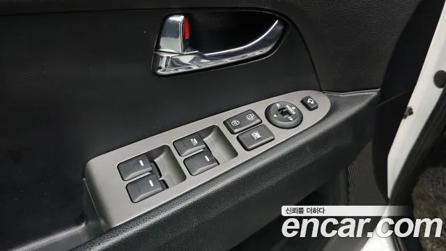 Kia Sportage 2013 thumb 11