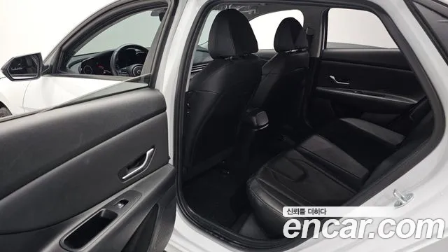 Hyundai Elantra 2022 thumb 6
