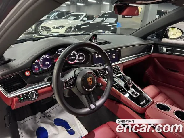 Porsche Panamera 2022 thumb 9
